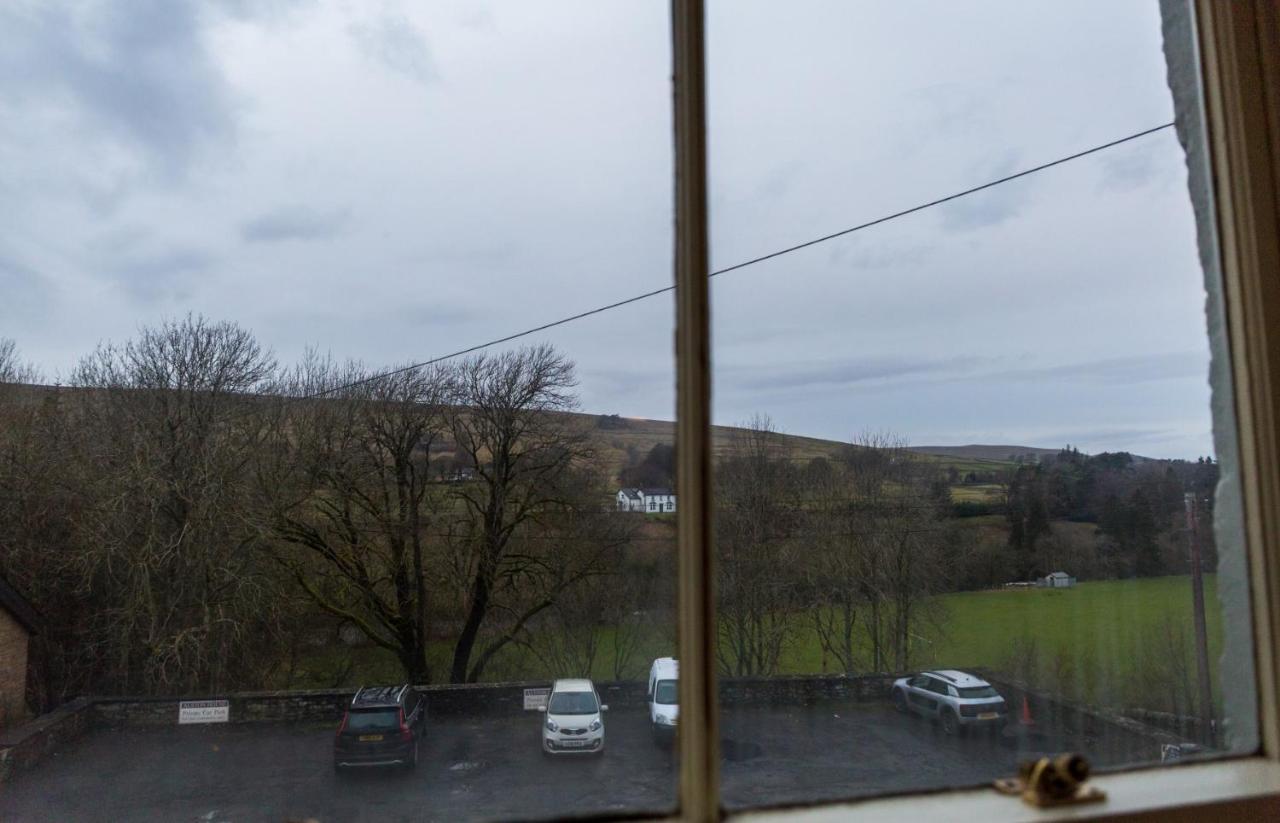 Alston House Hotel ภายนอก รูปภาพ