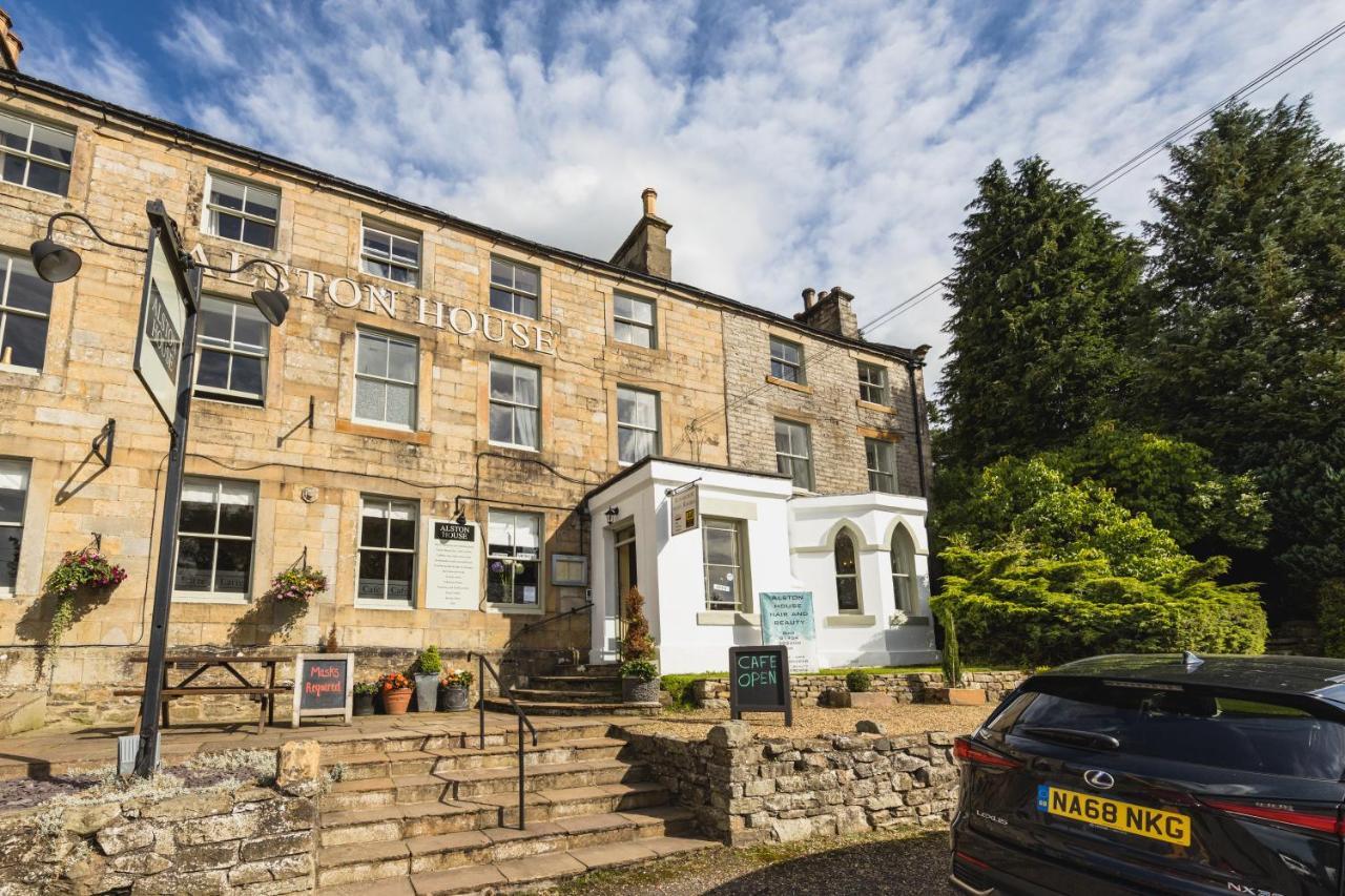 Alston House Hotel ภายนอก รูปภาพ