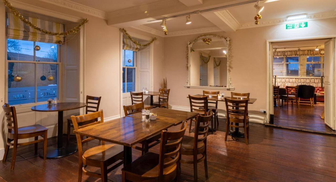 Alston House Hotel ภายนอก รูปภาพ